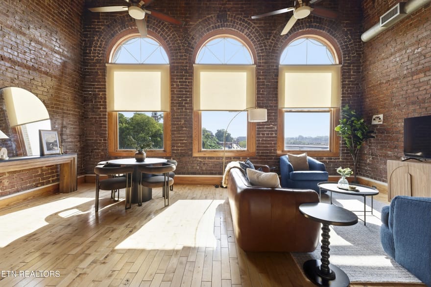 112 S Gay St, Knoxville, Tennessee