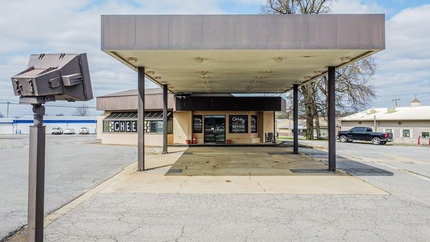 668 Frank Tanner Avenue, Eddyville, Kentucky