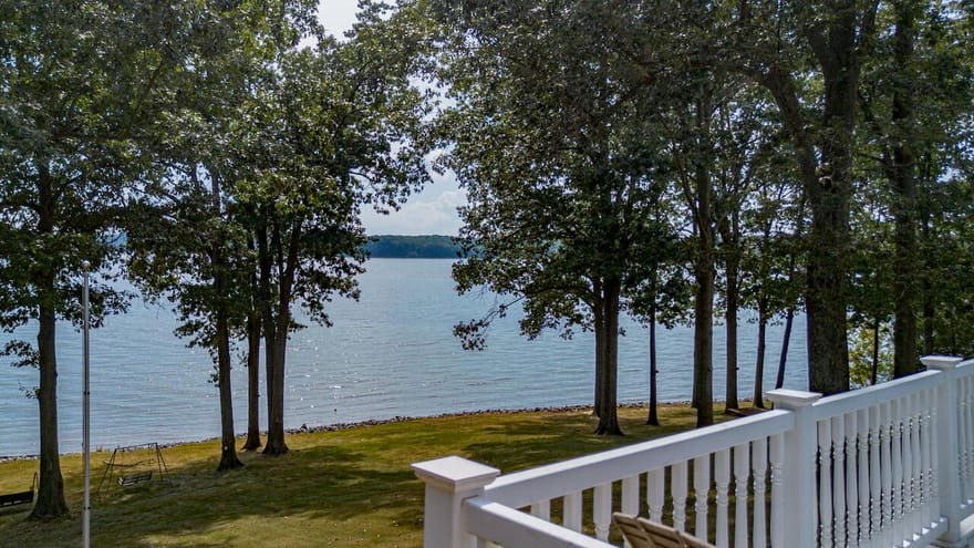 230 Cherokee Loop, Eddyville, Kentucky