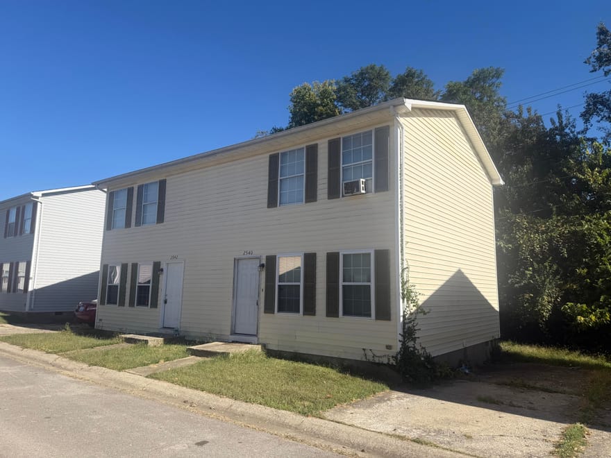 2540 Lindenhurst Loop, Lexington, Kentucky