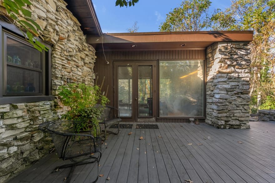 8641 Adams Lane, Lexington, Kentucky