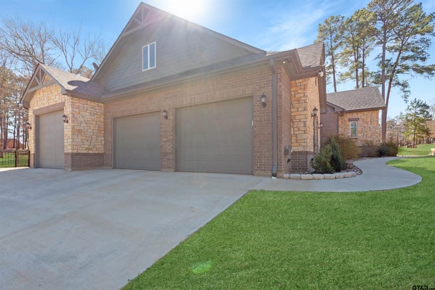 254 Easy St, Frankston, Texas