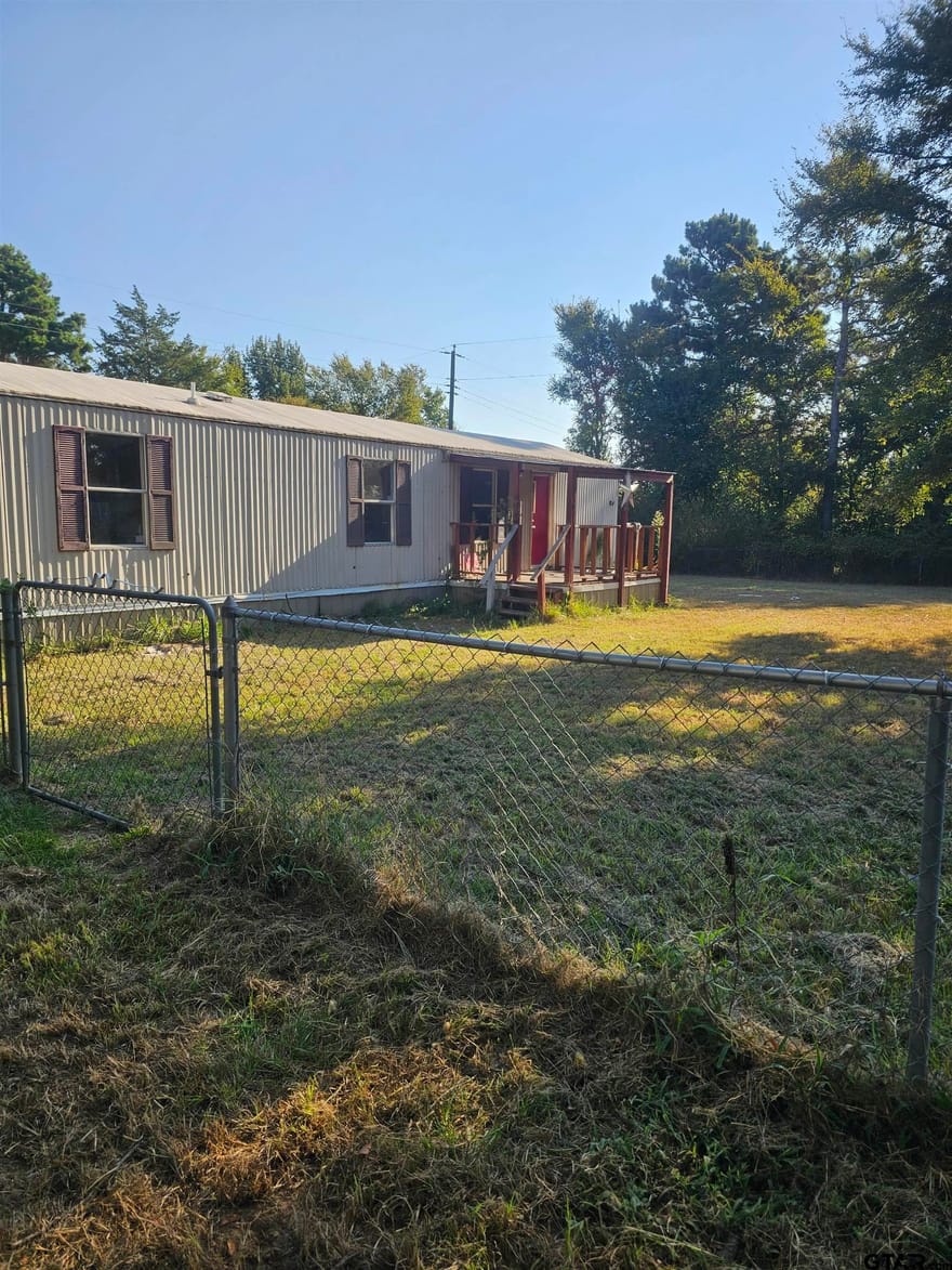 435 Acr 306, Frankston, Texas