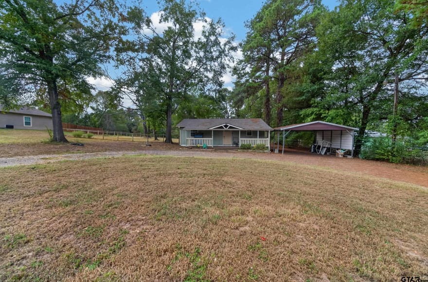 1618 Samples Rd, Kilgore, Texas