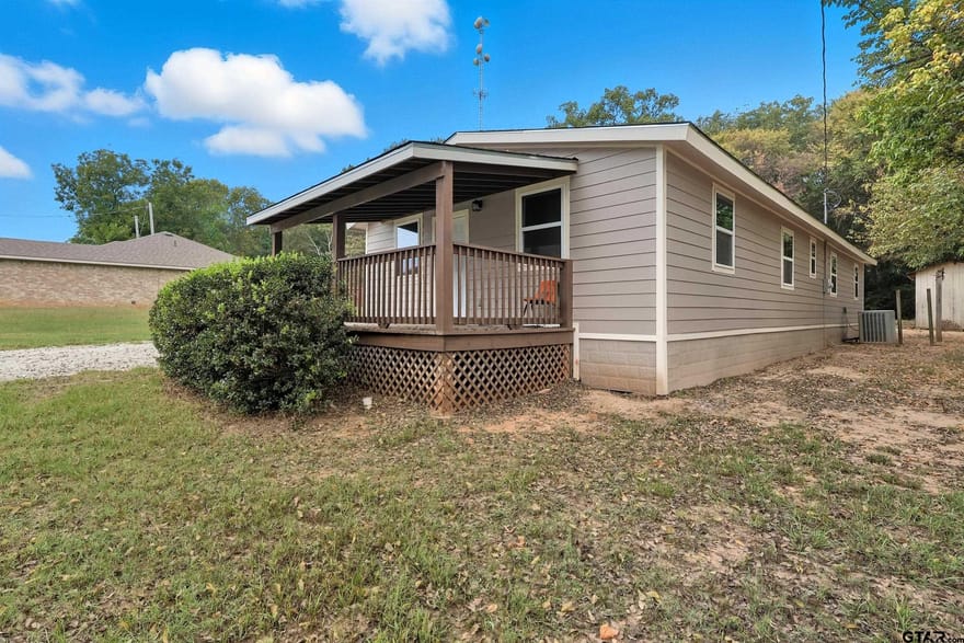 1005 E 9th, Mt Pleasant, Texas
