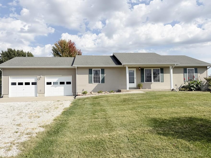 18296 Hamilton Way, Kirksville, Missouri