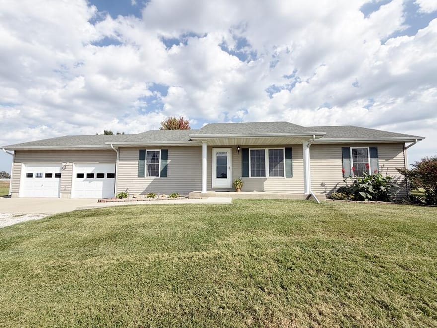 18296 Hamilton Way, Kirksville, Missouri