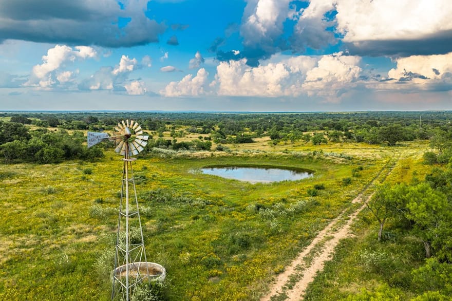 County Rd 106, Castell, Texas