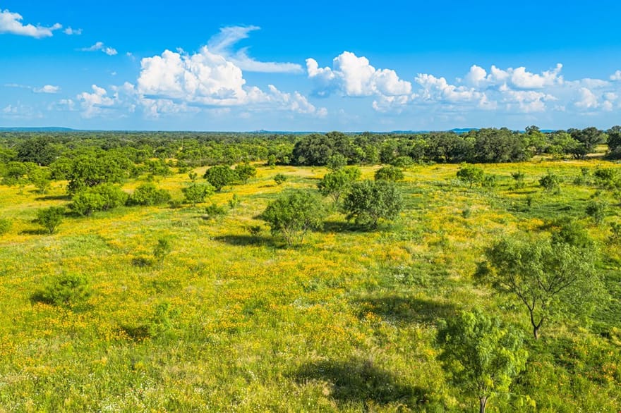 County Rd 106, Castell, Texas