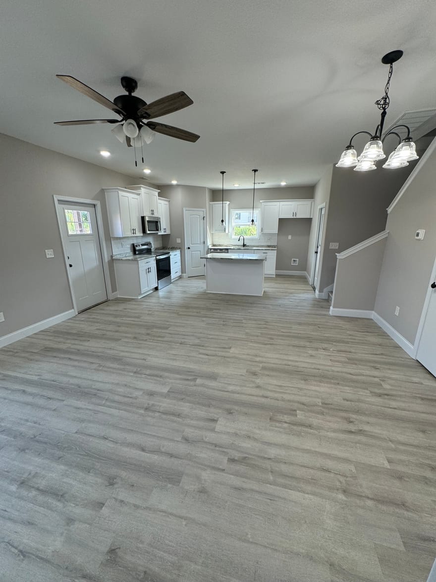 252 Beau Claire Circle, Byron, Georgia