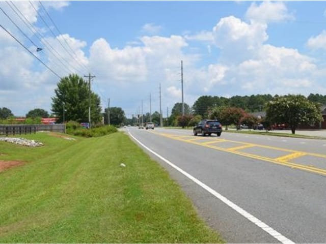 Gunn Road, Byron, Georgia
