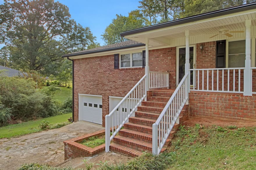 68 Christine Drive, Marietta, Georgia
