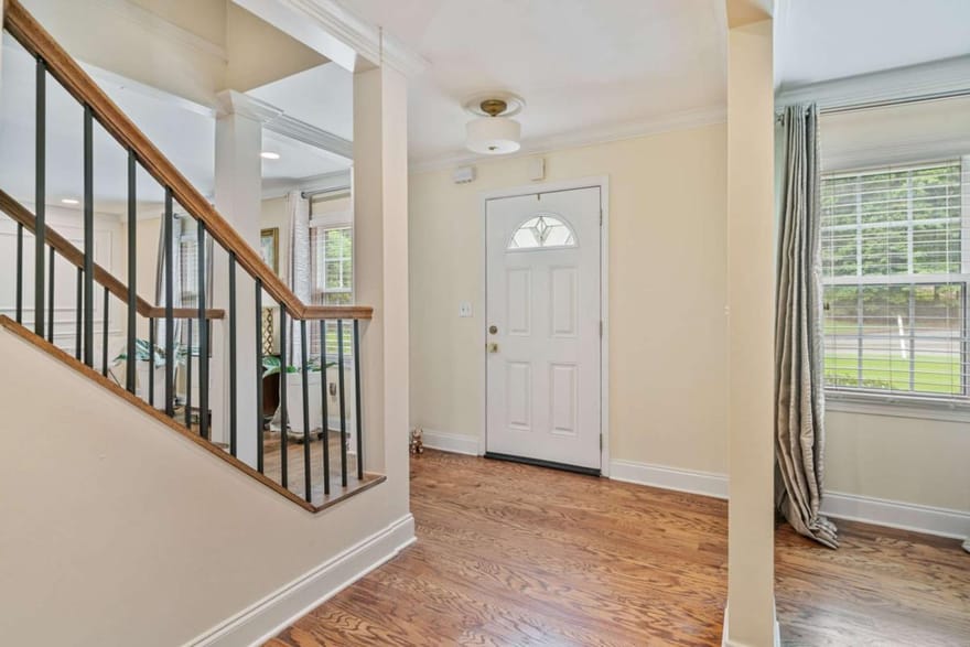 1777 E Gate Trail, Stone Mountain, Georgia