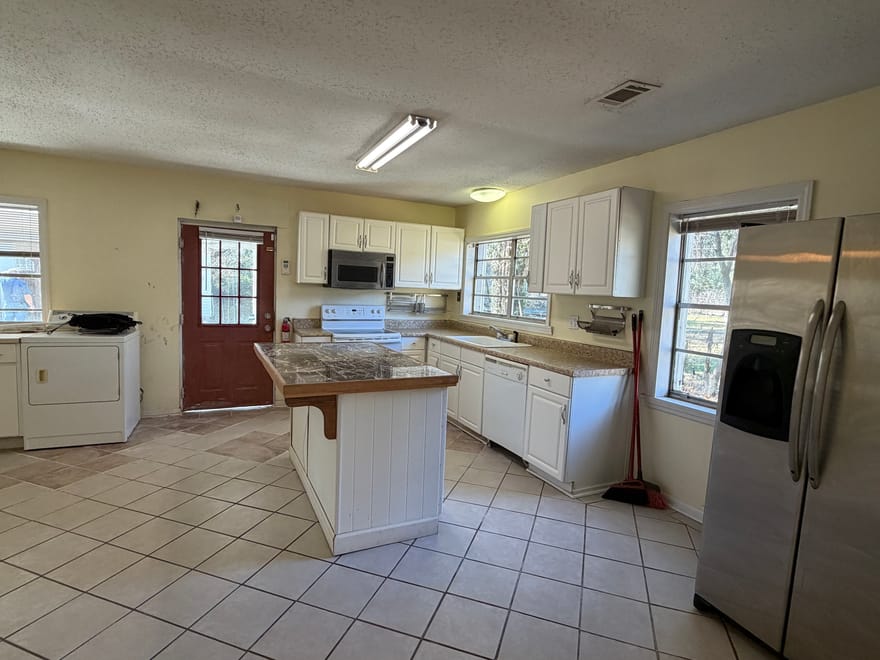 207 Eaker Drive, Warner Robins, Georgia