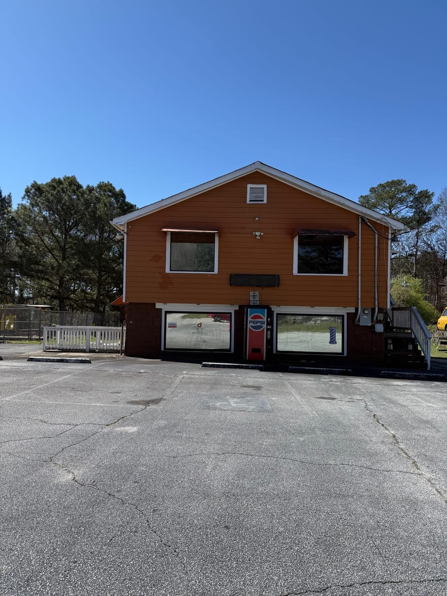 7295 NW Covington Highway NW, Lithonia, Georgia