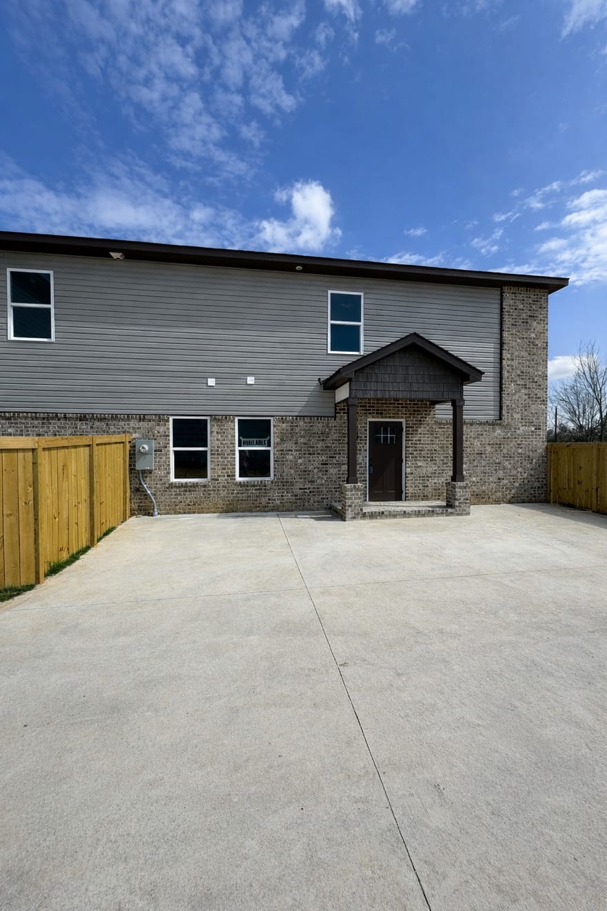 260 Beau Claire Circle, Byron, Georgia