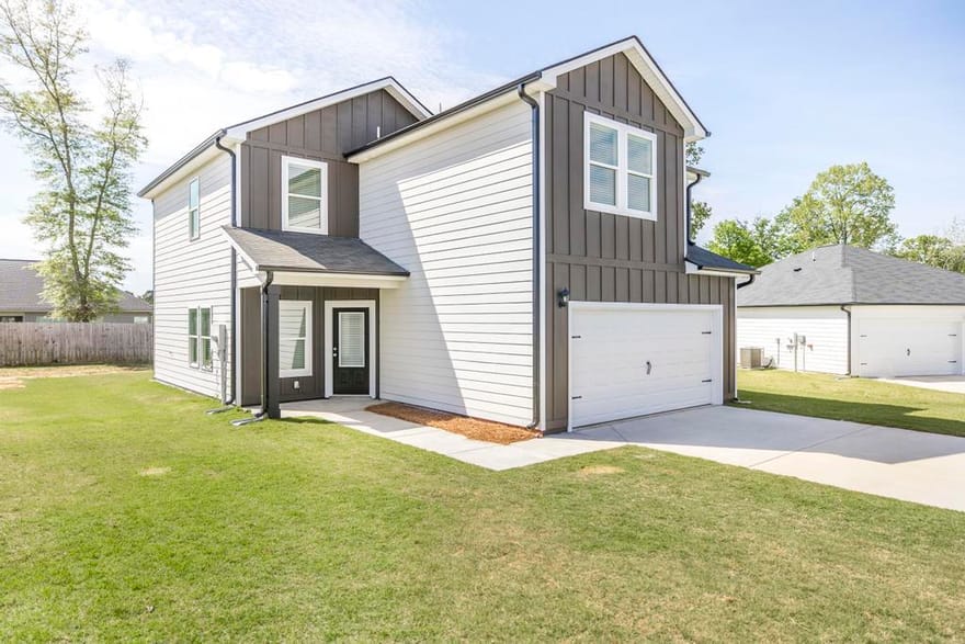 108 Bulloch Court, Byron, Georgia