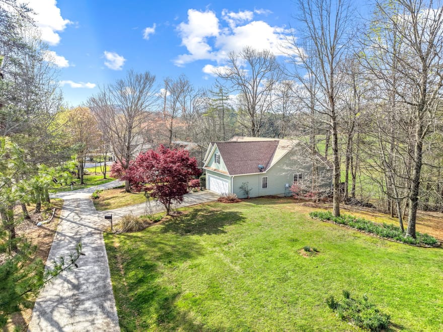 23 Clyde Ellen Drive, Tiger, Georgia