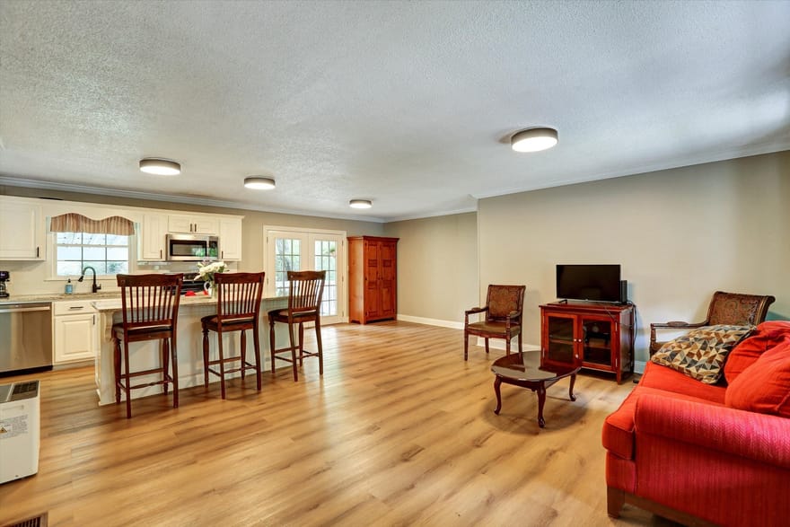 1095 Athens Road, Winterville, Georgia