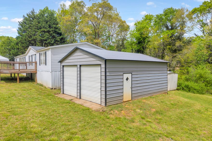 35 Jordan Loop, Toccoa, Georgia