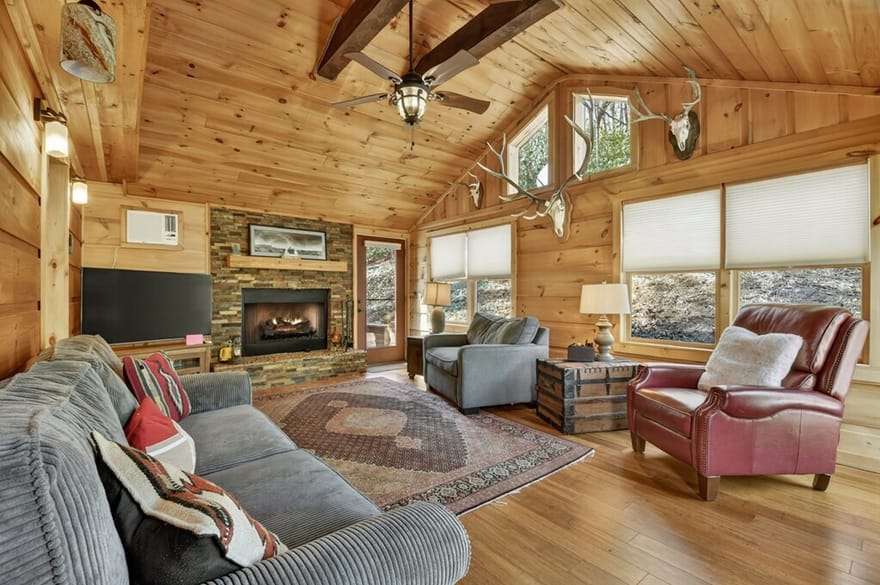 185 Locust Lane, Morganton, Georgia