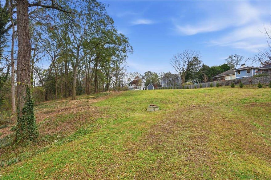 448 E Lake Drive, Decatur, Georgia