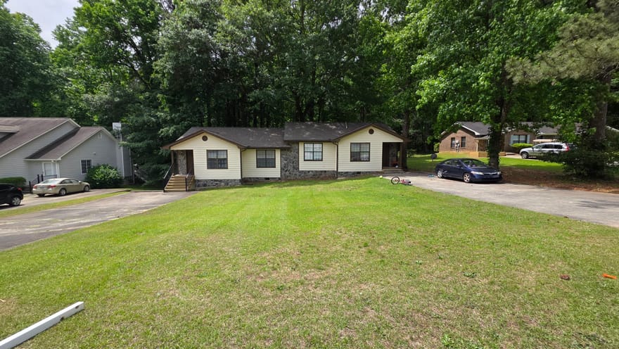215 Handley Court, Tyrone, Georgia