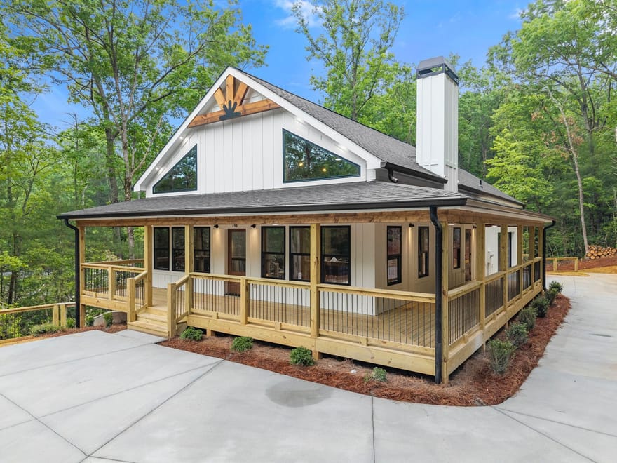 286 Frances Drive, Ellijay, Georgia