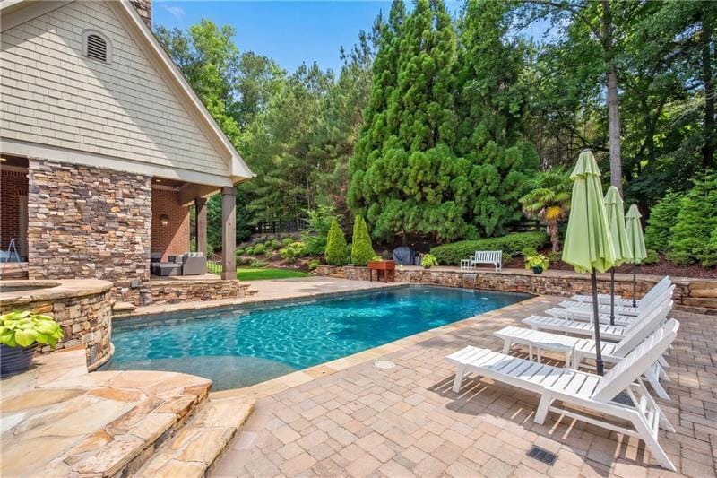 13942 Tree Loft Road, Milton, Georgia