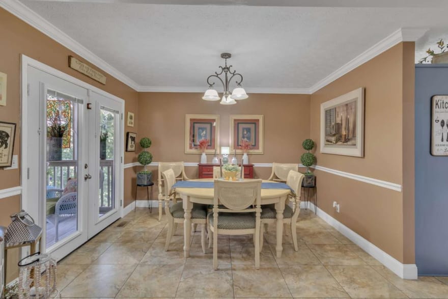 3105 Navajo Circle, Gainesville, Georgia