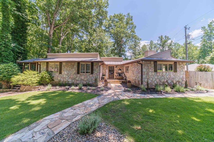 45 Lakepoint Drive, Dawsonville, Georgia