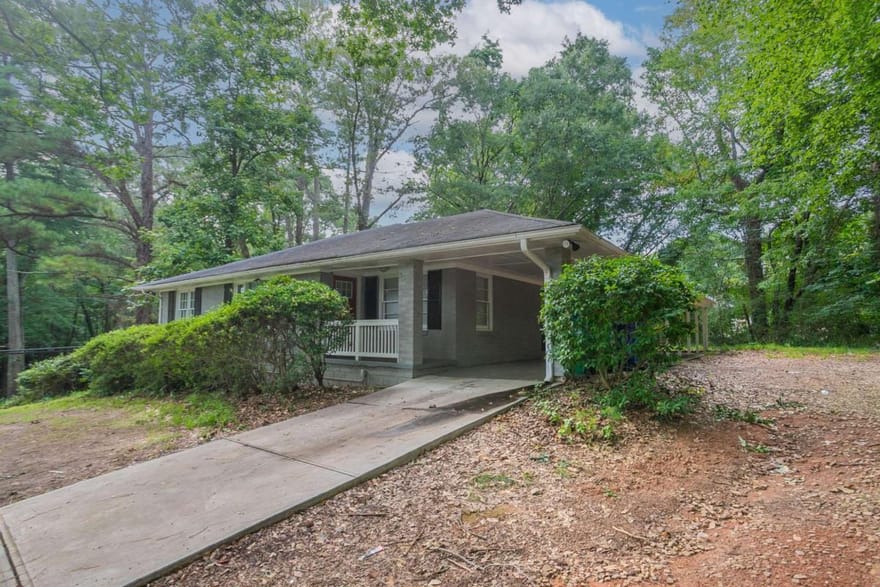 4696 Rockbridge Road, Stone Mountain, Georgia