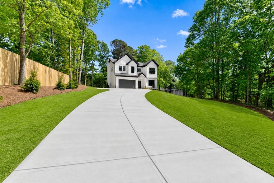5019 Nichols Drive, Flowery Branch, Georgia