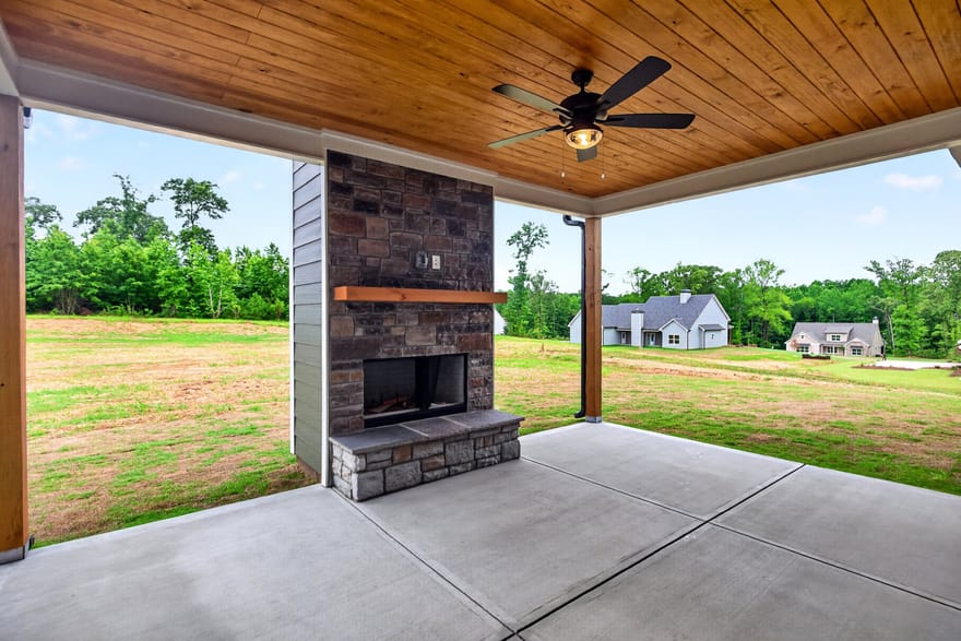 88 Conner Lane, Williamson, Georgia