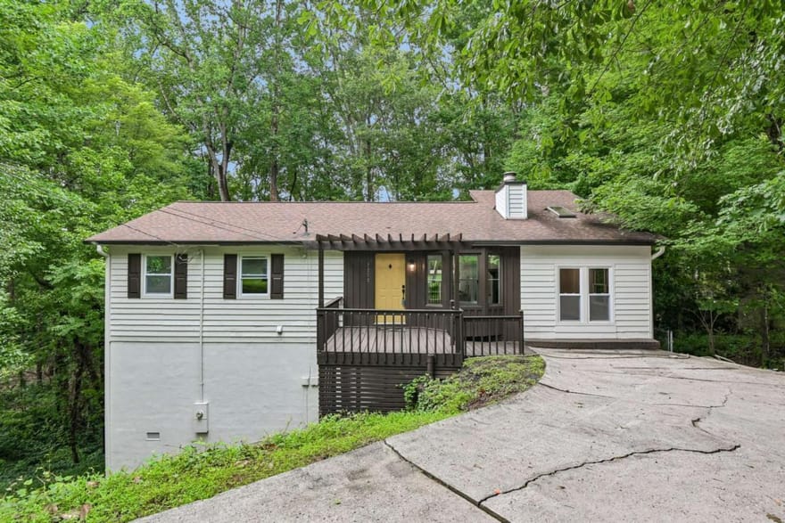 2272 Vistamont Drive, Decatur, Georgia