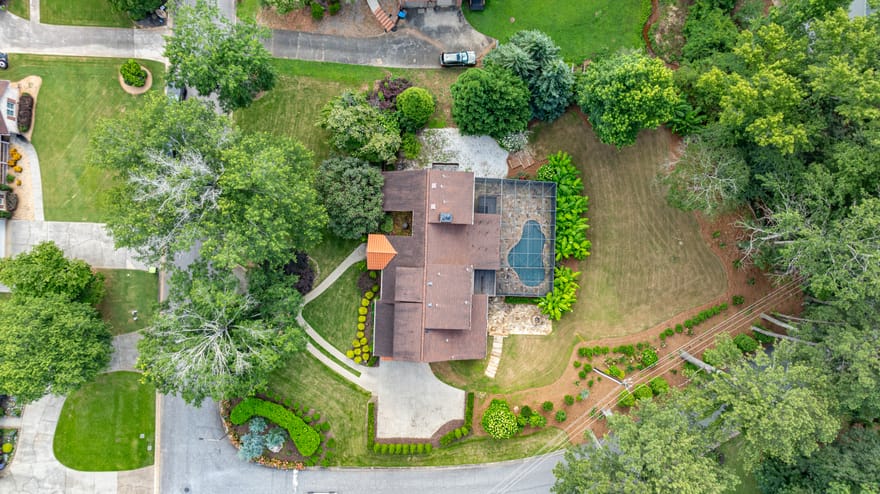 4474 Cove Island Drive NE, Marietta, Georgia