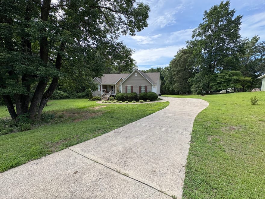 2301 Piney Grove Road, Loganville, Georgia