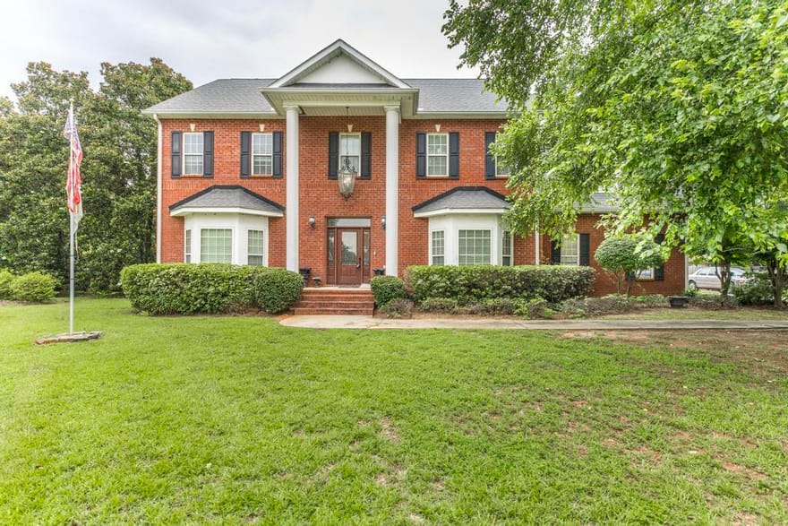 208 Martin Terrace, Kathleen, Georgia