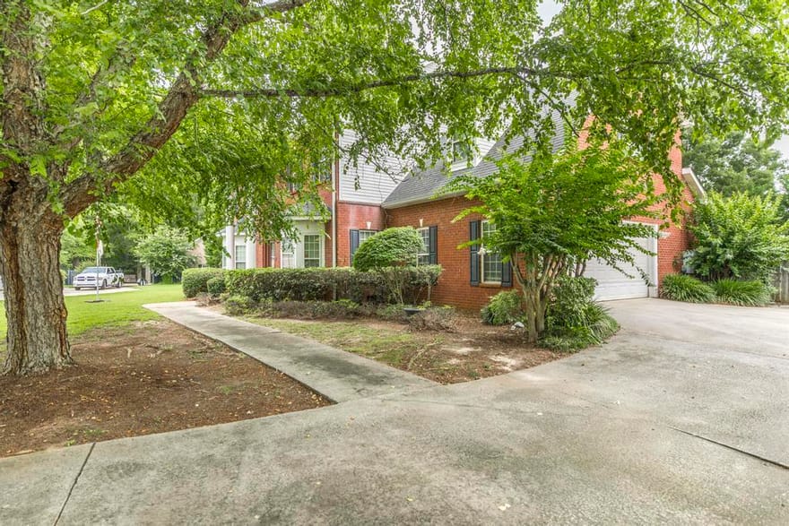 208 Martin Terrace, Kathleen, Georgia