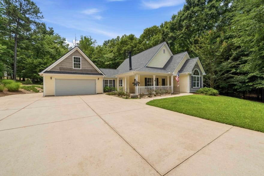 280 E River Bend Drive, Eatonton, Georgia