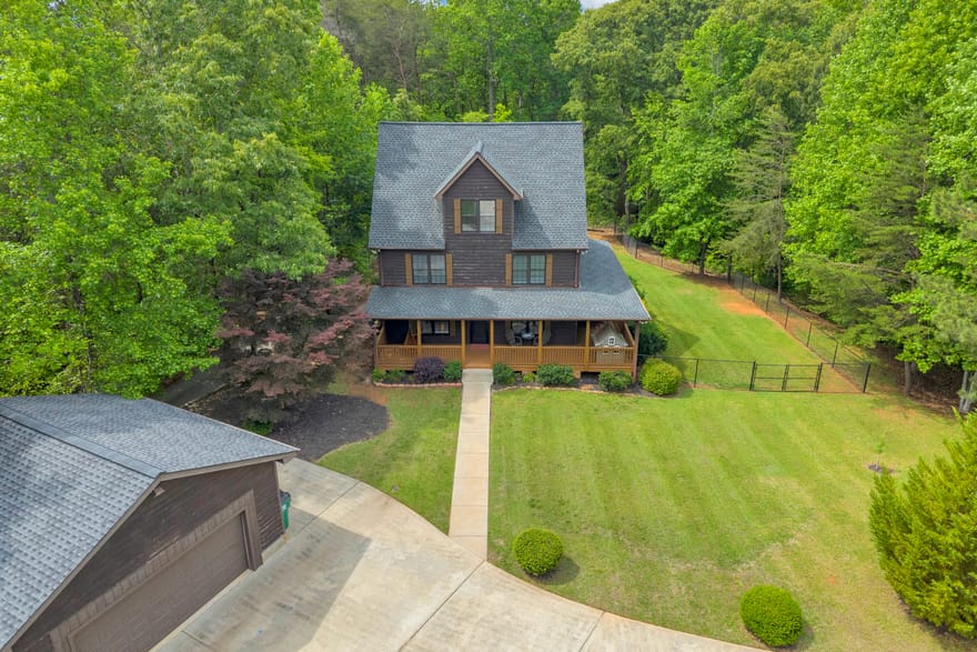 946 Riverdale Road, Toccoa, Georgia