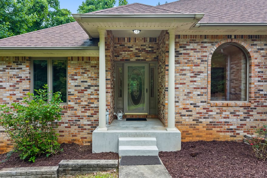 160 Quail Ridge Drive, Cleveland, Georgia