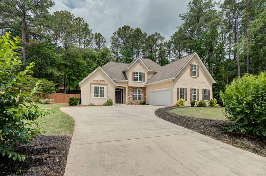 110 Rockglen Court, Fayetteville, Georgia