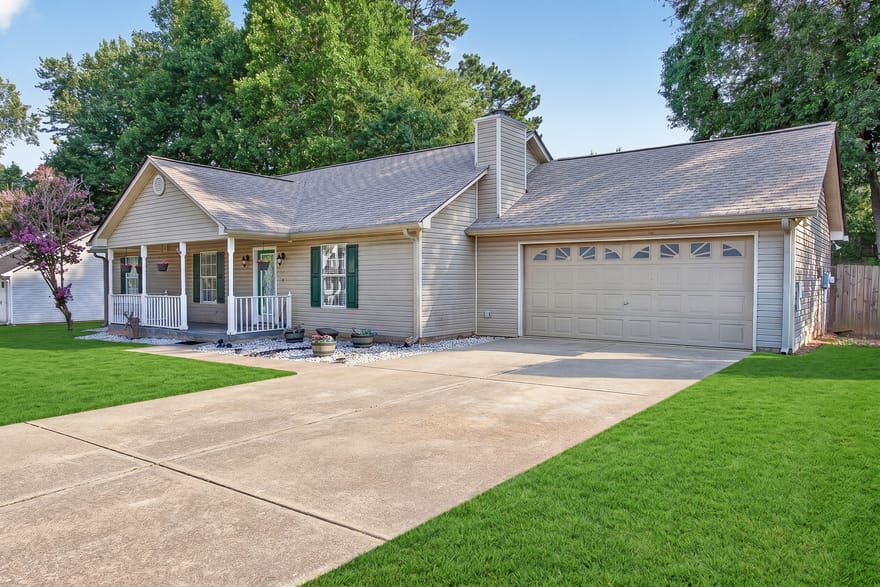 932 Century Oak Drive, Winder, Georgia