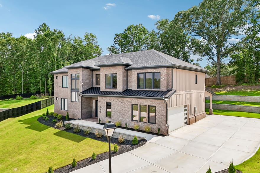 156 Rocky Ridge Way, Auburn, Georgia