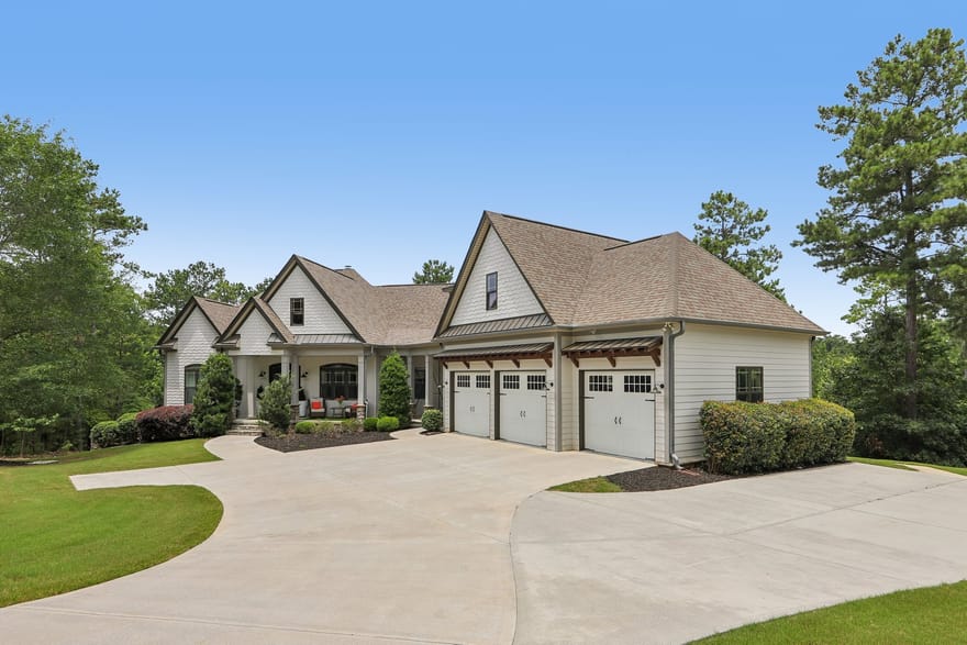 109 Sagewood Court, Newnan, Georgia