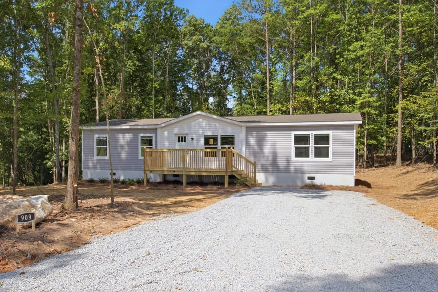 1129 Alto Mud Creek Road, Alto, Georgia