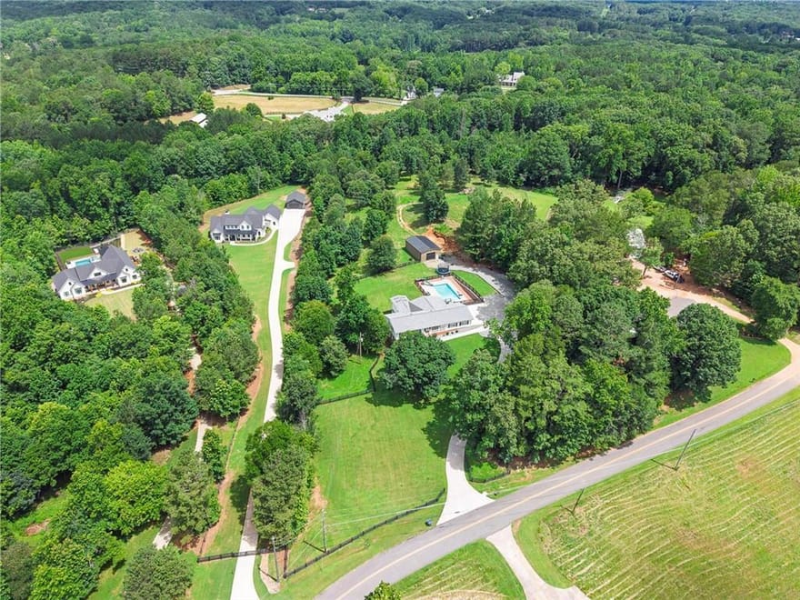 851 Lacy Road, Canton, Georgia
