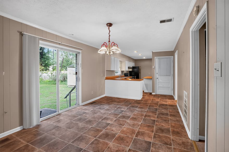 2336 Carnes Road, Jonesboro, Georgia