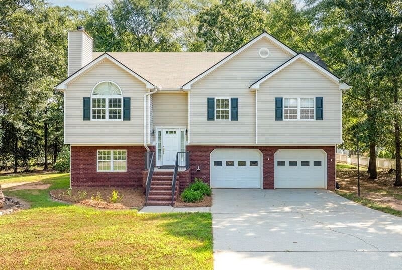 544 Academy Woods Drive, Jefferson, Georgia